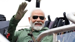 PM मोदी ने लड़ाकू विमान तेजस से भरी उड़ान, कहा-"यह अविश्वसनीय अनुभव"