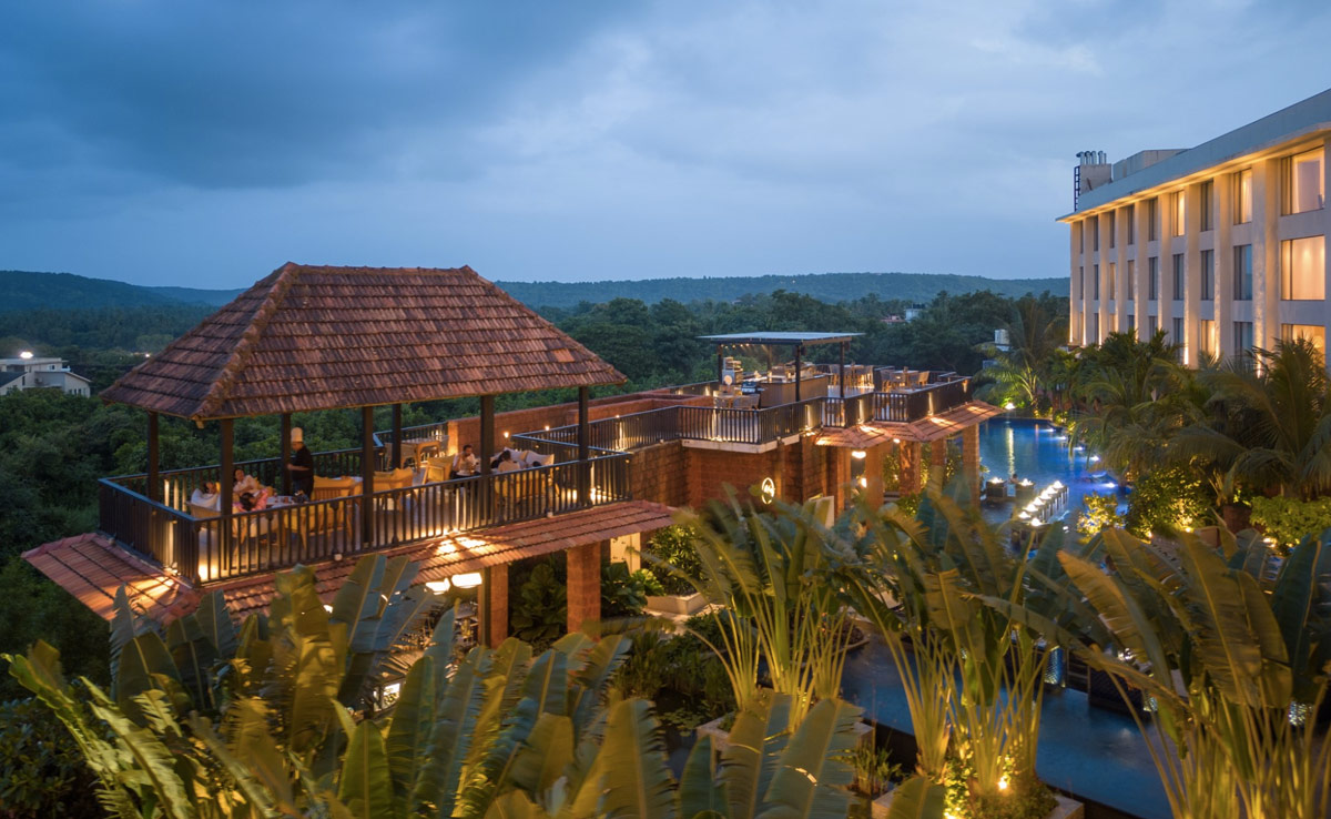 At The Westin Goa's Drift, Seafood Dinner Under The Stars With Water Lapping Your Feet Is Unmissable