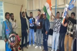 Final मुकाबले से पहले देश में दुआओं का सिलसिला जारी Final मुकाबले से पहले देश में दुआओं का सिलसिला जारी