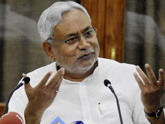 इंडिया गठबंधन के काम ठप होने का ठीकरा नीतीश कुमार ने कांग्रेस पर फोड़ा