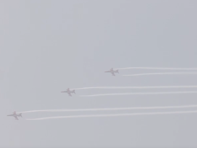 विश्वकप फाइनल मैच से पहले भारतीय वायु सेना ने दिखाया जलवा