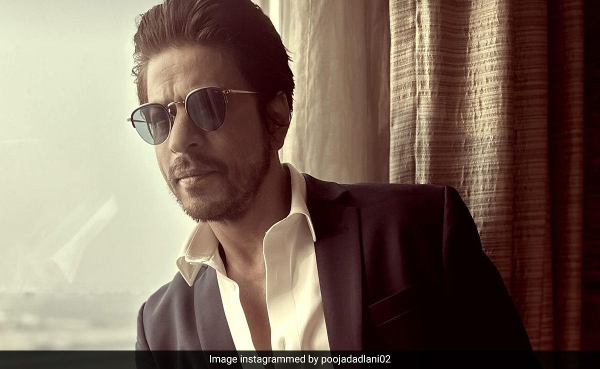 The Internet Is Obsessed With These New Pics Of Shah Rukh Khan. Courtesy - Manager Pooja Dadlani