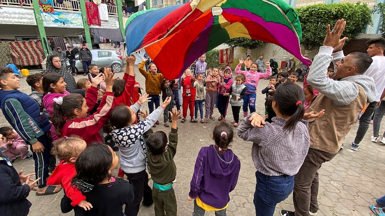 "Outrageous": UN On Israeli Threat To Expel Gazans Over Children Flying Kite