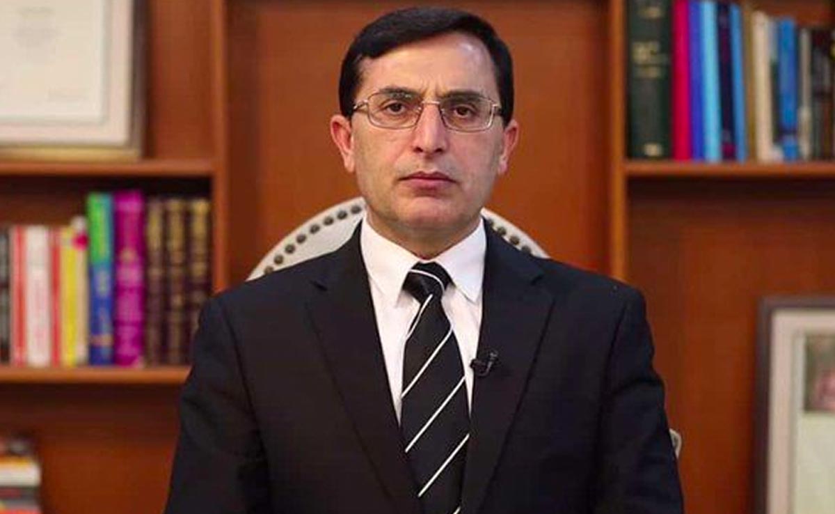 Imran Khan's Party Chairman Says Masked Men Broke Into House, Attacked Family