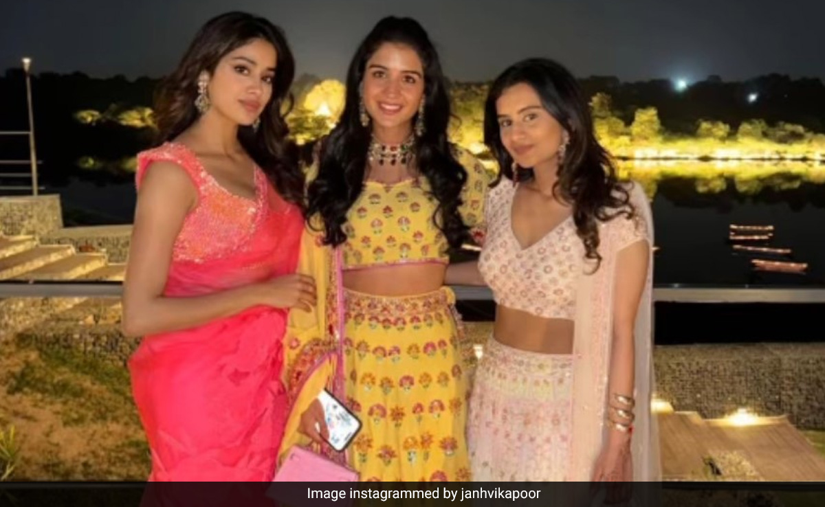 Janhvi Kapoor And Radhika Merchant Double The Style Quo In Bright Ethnic Outfits