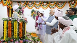 PM Modi, President Murmu Pay Tribute To Birsa Munda On Janjatiya Gaurav Diwas