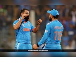 "वे जानबूझकर ...", कोहली को लेकर अमित मिश्रा ने दिया था विवादित बयान, अब मोहम्मद शमी ने ऐसा कहकर लगाई जोरदार फटकार "वे जानबूझकर ...", कोहली को लेकर अमित मिश्रा ने दिया था विवादित बयान, अब मोहम्मद शमी ने ऐसा कहकर लगाई जोरदार फटकार