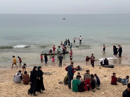 Tears And Laughter On Gaza Beach As Children Get Break From War