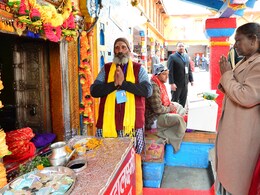 President Droupadi Murmu Offers Prayers At Badrinath Temple In Uttarakhand