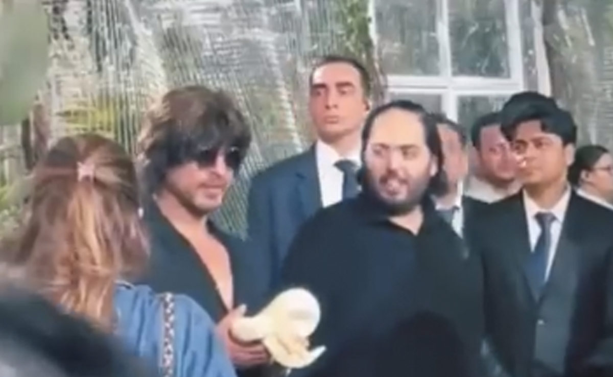 Shah Rukh Khan Had This Much Fun With Anant Ambani And Radhika Merchant At Isha Ambani's Twins' Birthday Bash