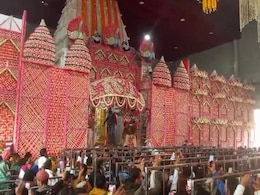 Khatu Shyam Birthday: खाटूश्याम के जन्मोत्सव पर सीकर में श्रद्धालुओं का हुजूम, फूल बंगले की तर्ज पर सजा लखदातार का दरबार Khatu Shyam Birthday: खाटूश्याम के जन्मोत्सव पर सीकर में श्रद्धालुओं का हुजूम, फूल बंगले की तर्ज पर सजा लखदातार का दरबार