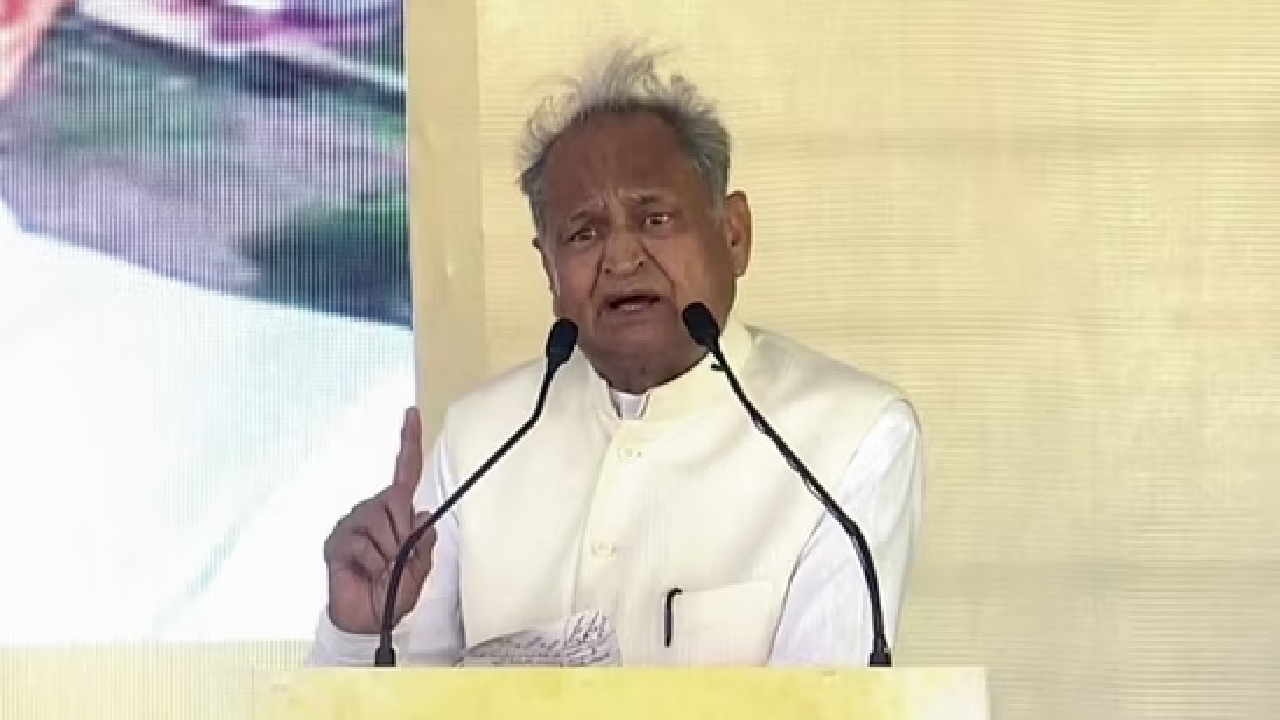 Rajasthan Elections: बीजेपी के सकल्प पत्र को लेकर सीएम अशोक गहलोत ने मोदी सरकार पर लगाया आरोप