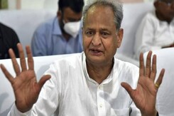 Rjasthan Election 2023: Nomination के बाद Ashok Gehlot ने भरी हुंकार. निशाने पर Modi सरकार Rjasthan Election 2023: Nomination के बाद Ashok Gehlot ने भरी हुंकार. निशाने पर Modi सरकार