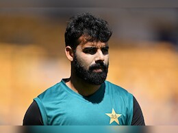 Is Saqlain Mushtaq Favouring Shadab Khan In Pakistan Selection? Star All-Rounder Breaks Silence Is Saqlain Mushtaq Favouring Shadab Khan In Pakistan Selection? Star All-Rounder Breaks Silence