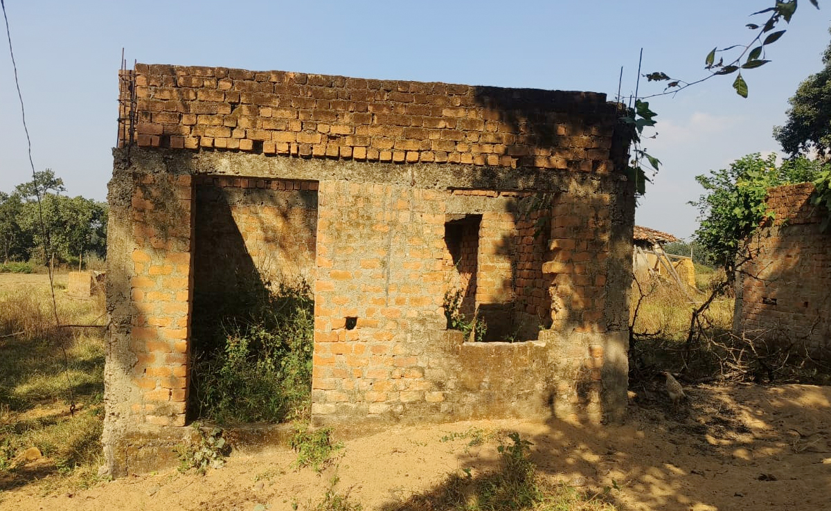 CG Election : किस्त के अभाव में खंडहर हो रहे हैं पीएम आवास, बीजेपी प्रत्याशी के निशाने पर कांग्रेस सरकार