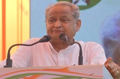 "Enforcement Directorate Raids Spreading in Country Like Locust Swarm": Ashok Gehlot "Enforcement Directorate Raids Spreading in Country Like Locust Swarm": Ashok Gehlot