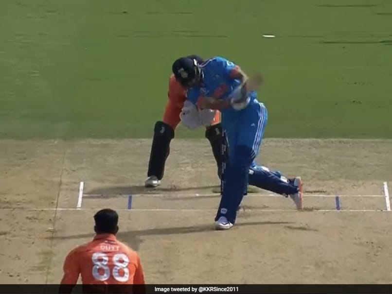 Watch: Shubman Gill Hits Stadium’s Roof With 95m Six. Rohit Sharma’s Reaction Is…