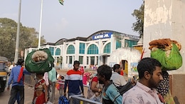 KATNI: दिवाली के मौके पर रेलवे ने चलाया विशेष चेकिंग अभियान, 50 हजार से ज्यादा जुर्माना वसूला