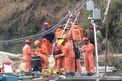 Drillings Underway At Multiple Points At Uttarakhand Tunnel To Rescue Trapped Workers Drillings Underway At Multiple Points At Uttarakhand Tunnel To Rescue Trapped Workers