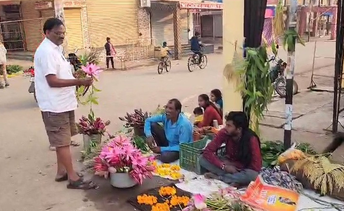 बेमेतरा के ग्रामीण क्षेत्र में गोवर्धन पूजा के दिन मनाई जाती दिवाली, सुबह से ही सज जाते हैं बाजार