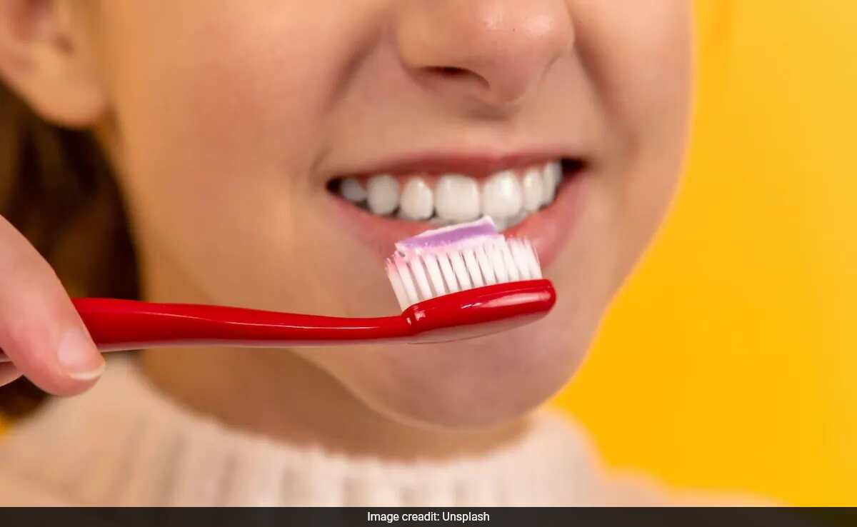 Dental Health: Follow These Tips Regularly To Ensure Good Gum Health