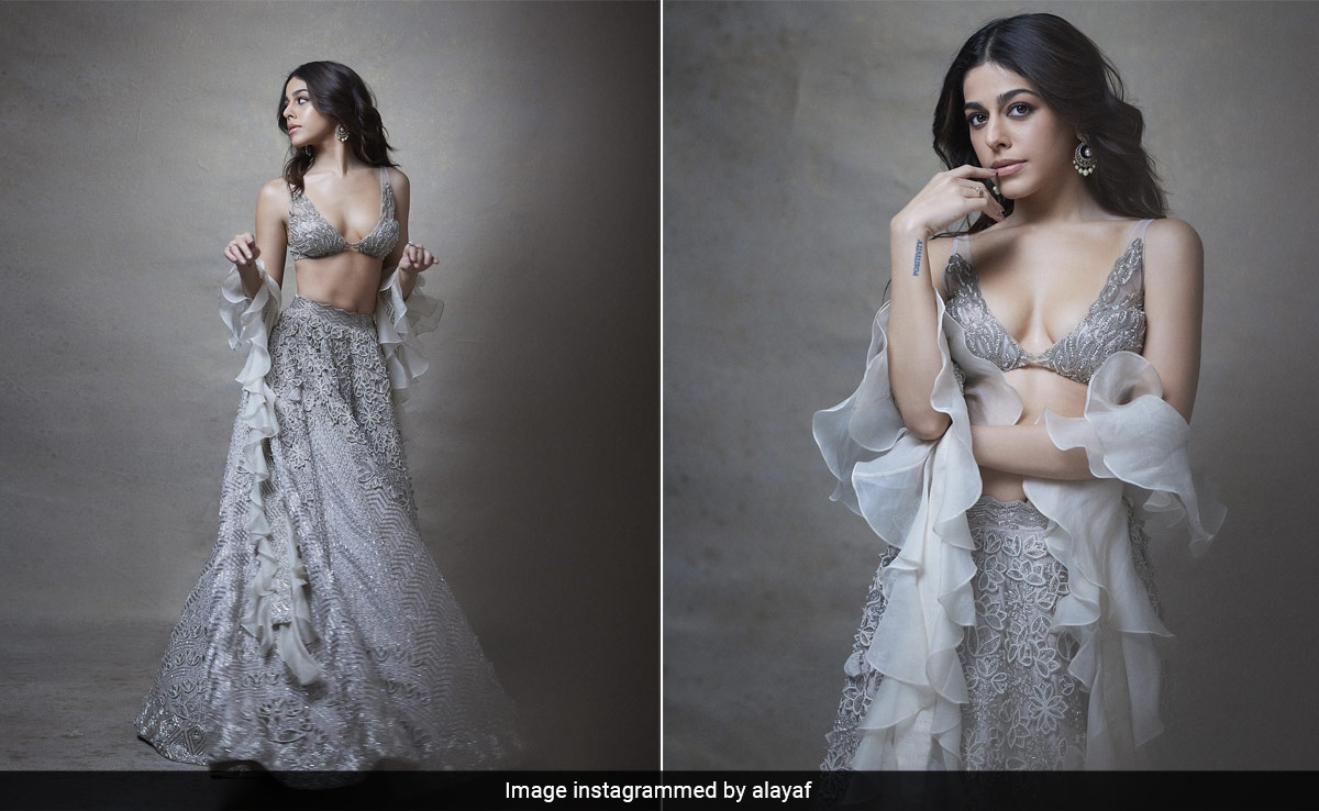 Alaya Furniturewalla's Silver <i>Lehenga</i> Is A Festive Fashion Call We Would Like To Make