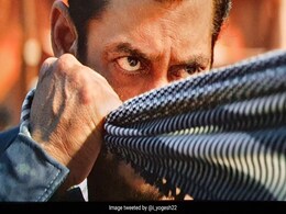 Tiger 3 Box Office Collection Day 12: 12 दिनों में जारी है टाइगर 3 की रिकॉर्ड तोड़ कमाई, पार किया ये आंकड़ा Tiger 3 Box Office Collection Day 12: 12 दिनों में जारी है टाइगर 3 की रिकॉर्ड तोड़ कमाई, पार किया ये आंकड़ा