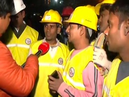 "हमने 15 मीटर तक ड्रील किया, उन्होंने हमें गले लगाया"- रैट माइनर्स ने NDTV से बताया मजदूरों का हाल "हमने 15 मीटर तक ड्रील किया, उन्होंने हमें गले लगाया"- रैट माइनर्स ने NDTV से बताया मजदूरों का हाल