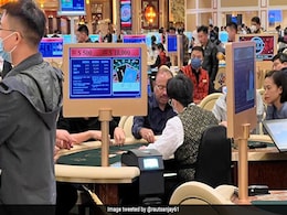 महाराष्ट्र में जुए और व्हिस्की को लेकर राजनीतिक घमासान, BJP और उद्धव गुट आमने-सामने महाराष्ट्र में जुए और व्हिस्की को लेकर राजनीतिक घमासान, BJP और उद्धव गुट आमने-सामने