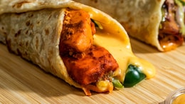 Craving Something Exciting? Try This Mumbai Street-Style Lays Frankie Right Away