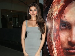 Tara Sutara’s Traditional Christmas Pudding Was A “Messy But Fun Affair”