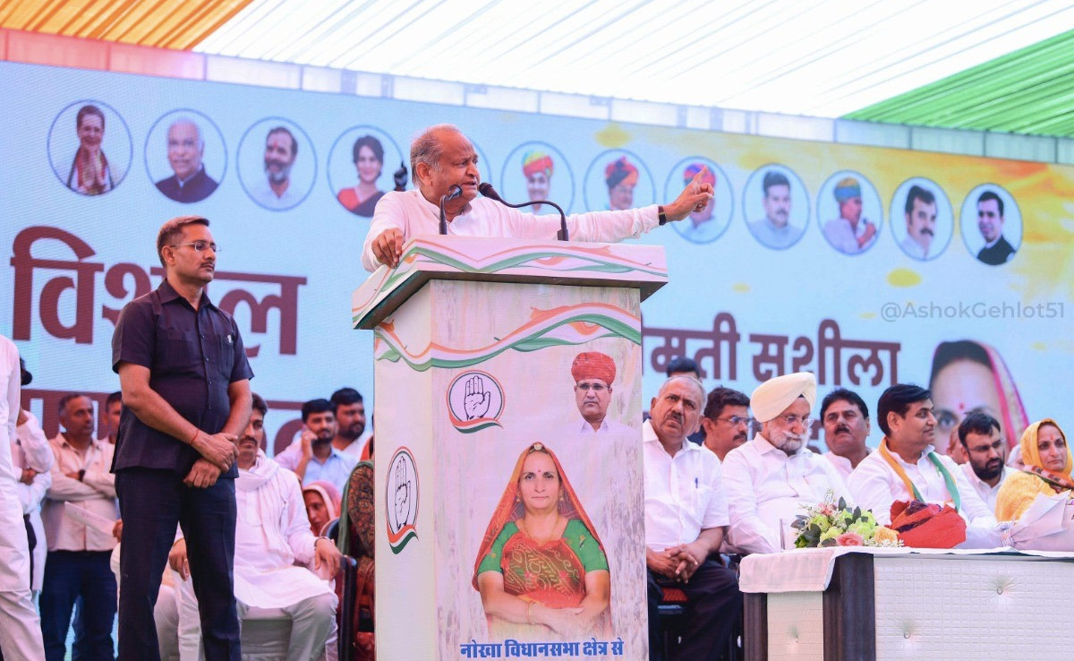 'कर्नाटक में भी बजरंग बली का नाम आया था, वहां हारे, अब राजस्थान की बारी', योगी के बयान पर CM गहलोत का पलटवार