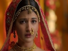 YRKKH: महीनेभर भी नहीं चली ये रिश्ता क्या कहलाता है की नई अक्षरा की कहानी, अभीरा की शादी का प्रोमो देख फैंस बोले- अच्छा हुआ YRKKH: महीनेभर भी नहीं चली ये रिश्ता क्या कहलाता है की नई अक्षरा की कहानी, अभीरा की शादी का प्रोमो देख फैंस बोले- अच्छा हुआ