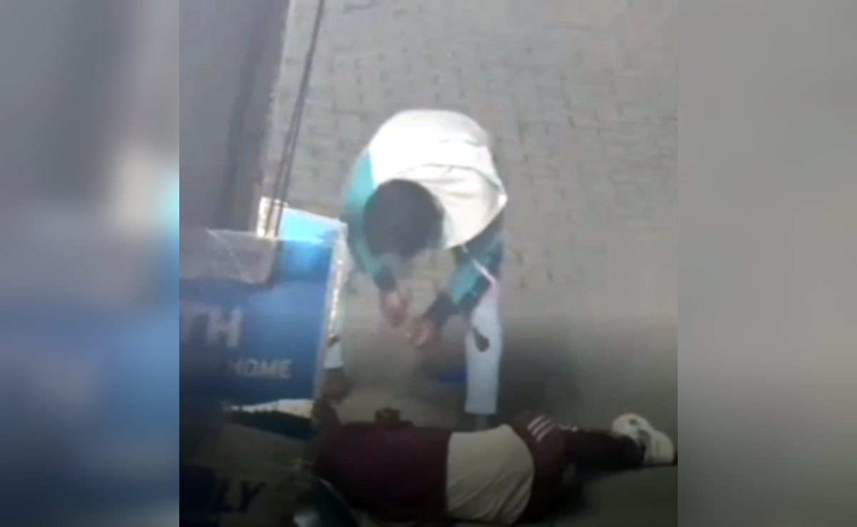 On Camera, Man Attacked On Neck 14 Times With Knife In Haryana Market