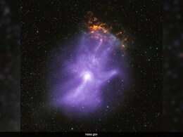 NASA's X-Ray Telescopes Capture Mysterious 'Ghost Hand' In Space NASA's X-Ray Telescopes Capture Mysterious 'Ghost Hand' In Space