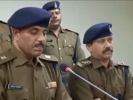 Gwalior: बाइक सवारों को लूटने वाले गैंग का हुआ पर्दाफाश, बदमाशों ने किए चौंकाने वाले खुलासे Gwalior: बाइक सवारों को लूटने वाले गैंग का हुआ पर्दाफाश, बदमाशों ने किए चौंकाने वाले खुलासे