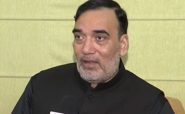 AAP ने केंद्र पर दिल्ली की झुग्गी बस्तियों को ध्वस्त करने का आरोप लगाया, अभियान की घोषणा की