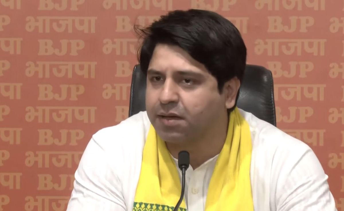 <i>"Satta Ka Nasha..." </i>: BJP On Arvind Kejriwal Continuing As Chief Minister