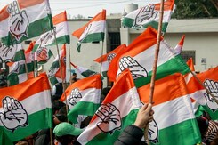 Crowdfunding By Congress: Strategy Or Compulsion? Crowdfunding By Congress: Strategy Or Compulsion?