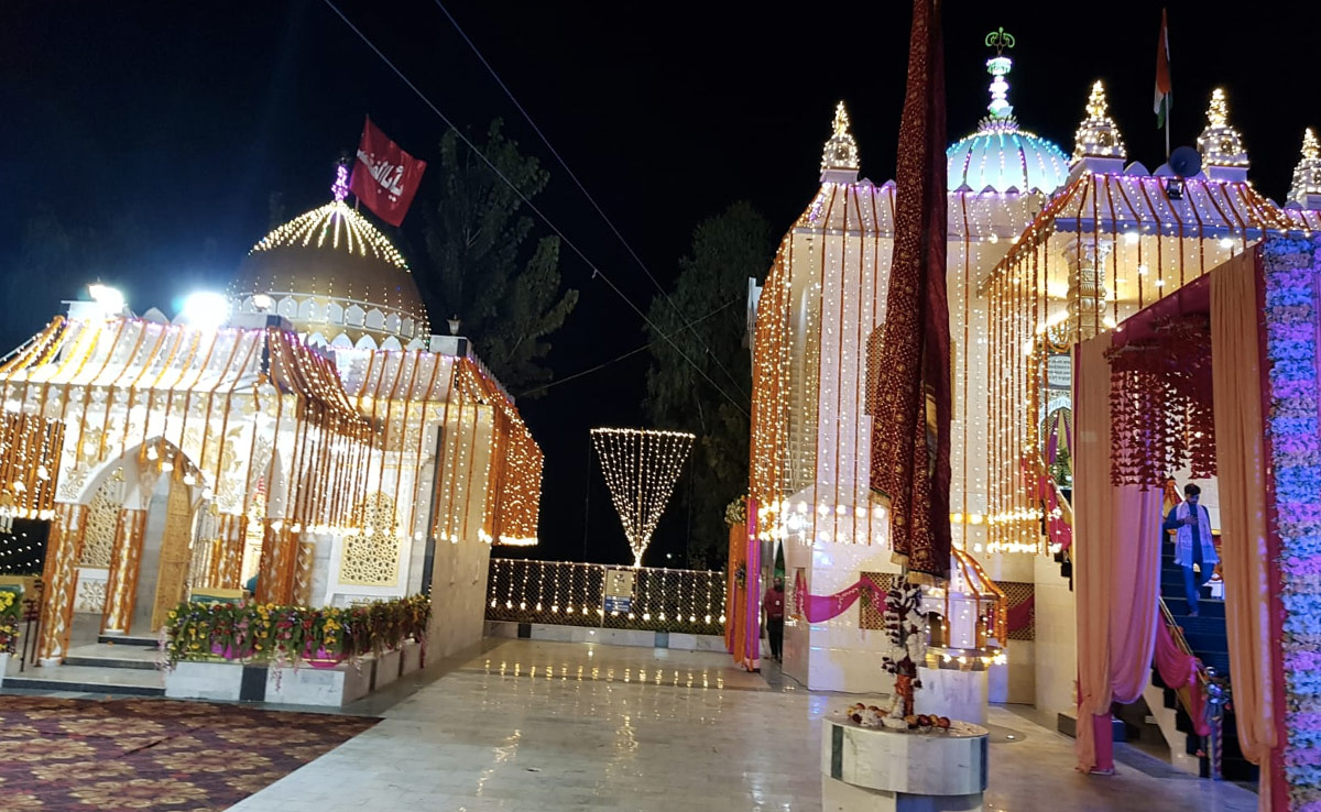 पंजाब: एकता की अनोखी मिसाल 'सर्व धर्म ख्‍वाजा मंदिर', जहां आरती भी होती है और कव्‍वाली भी