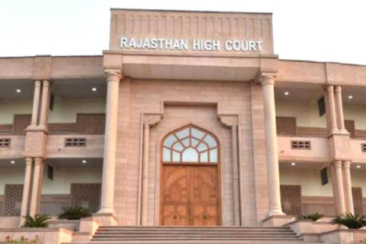 नशीली दवाओं के असली सौदागरों तक क्यों नहीं पहुंच पाती पुलिस? राजस्थान हाई कोर्ट ने सरकार से पूछा नशीली दवाओं के असली सौदागरों तक क्यों नहीं पहुंच पाती पुलिस? राजस्थान हाई कोर्ट ने सरकार से पूछा