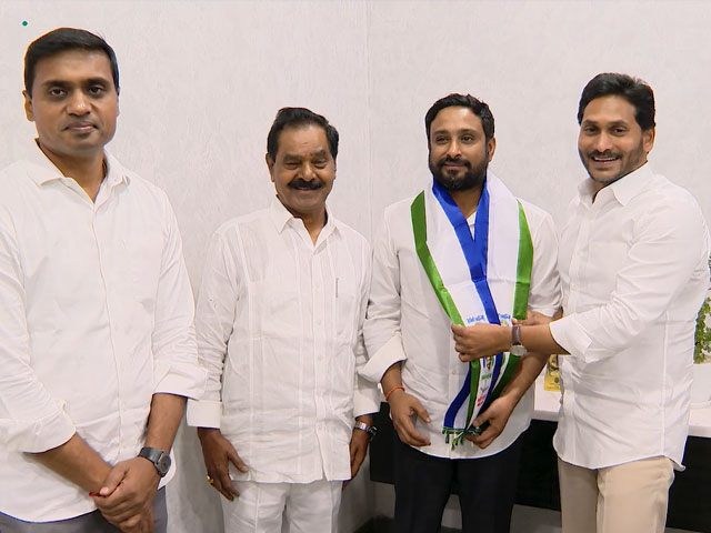 Ex-Cricketer Ambati Rayudu Joins Jagan Reddy's YSR Congress