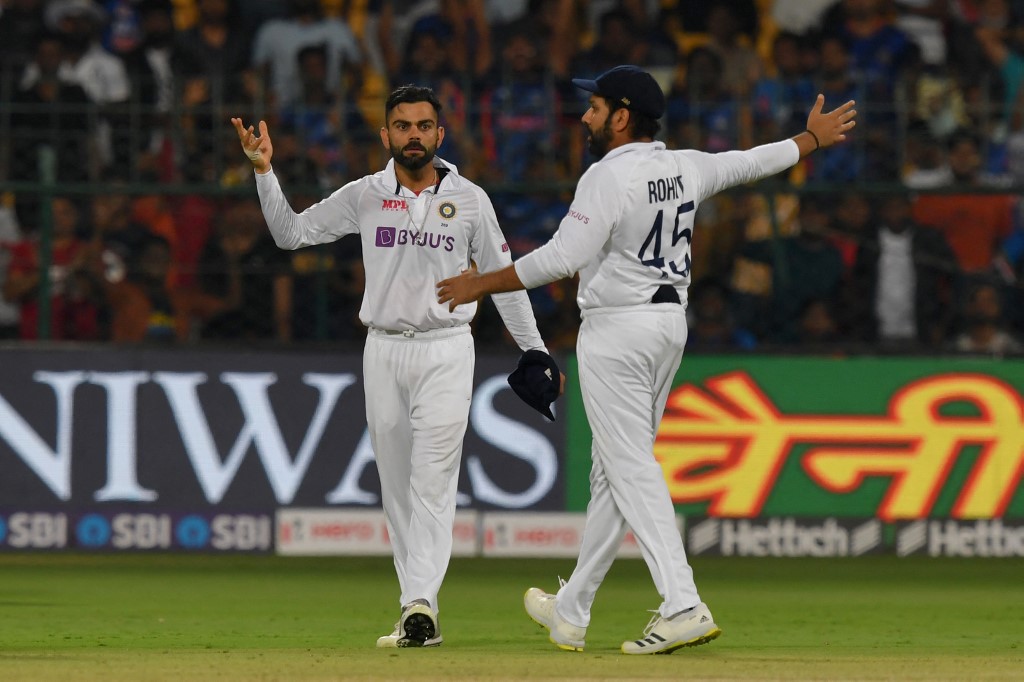 "इस टीम के पास जीतने का 65 प्रतिशत मौका है...", पूर्व साउथ अफ्रीकी गेंदबाज ने भारत-साउथ अफ्रीकी टेस्ट सीरीज को लेकर की भविष्यवाणी