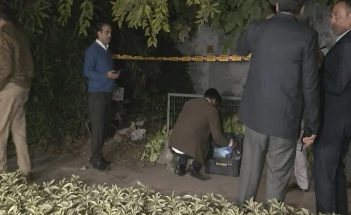 दिल्ली में दूतावास के पास ब्लास्ट के बाद इजरायल सतर्क, 'हमला बताते' हुए नागरिकों के लिए जारी की एडवाइजरी