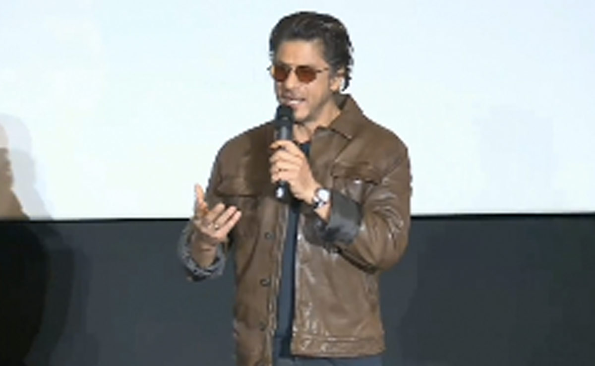 A Fan Asked Shah Rukh Khan About His Favourite Rajkumar Hirani Film. Actor's Sweet Reply