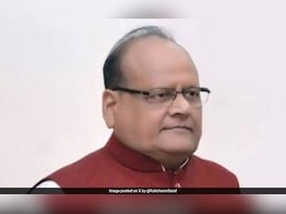 राज्यपाल कालराज मिश्र ने कालीचरण सराफ को दिलाई प्रोटेम स्पीकर पद की शपथ, किरोड़ी लाल मीणा को भी मिली जिम्मेदारी