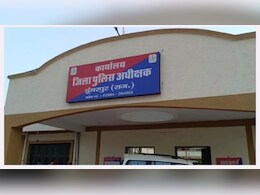 डूंगरपुर में 24 घंटे में पुलिस ने 121 पत्थरबाजों को किया गिरफ्तार, महंत अच्युतानंद पर किया था हमला