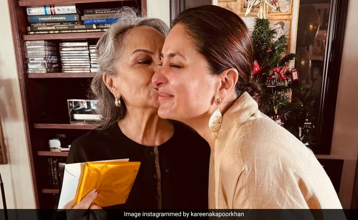 <i>Koffee With Karan 8</i>: Sharmila Tagore On Daughter-In-Law Kareena Kapoor - "She Is So Direct And Clear"