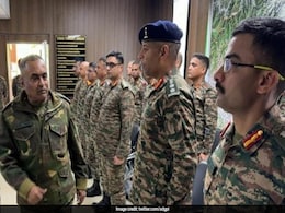 "Conduct Ops In Most Professional Manner": Army Chief To Troops In J&K "Conduct Ops In Most Professional Manner": Army Chief To Troops In J&K