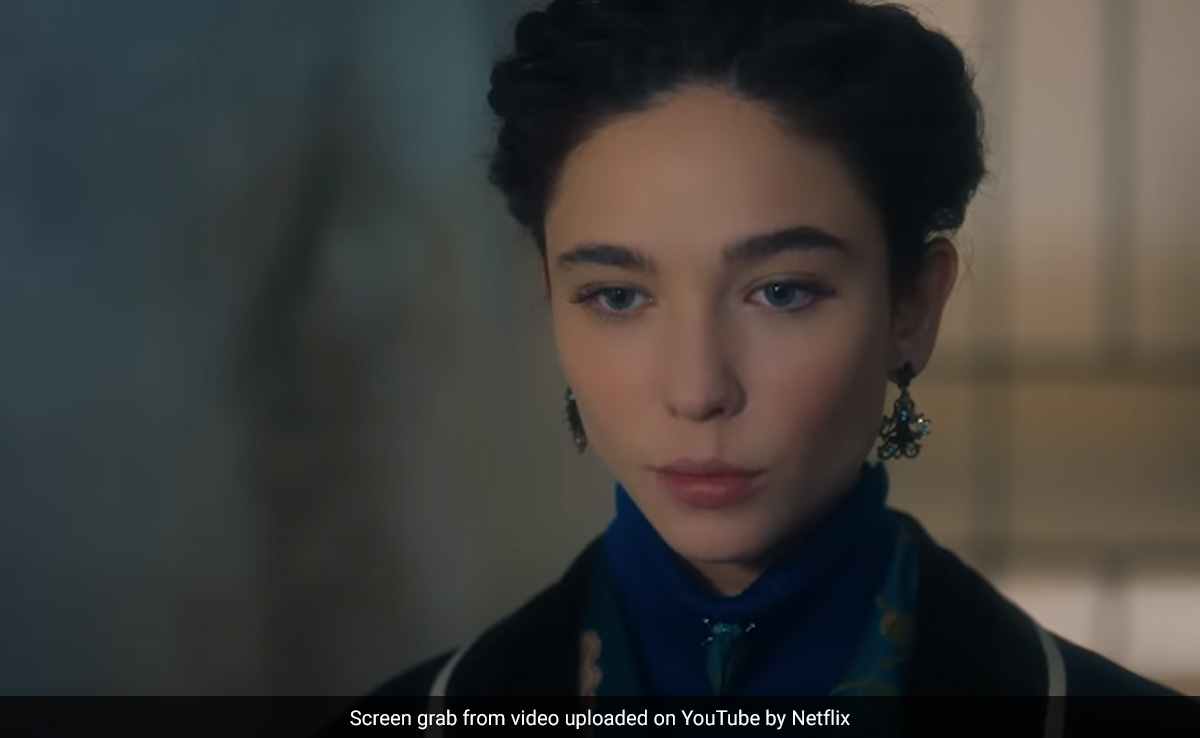 Weekend Binge: After <i>The Crown</i>, Time Travel With These 5 Historical Dramas